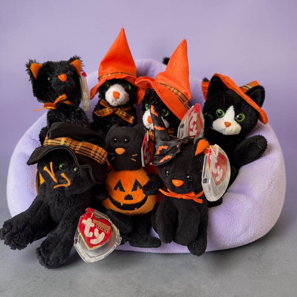 Halloweenie Beanies Black Cat Decor MWMT Scurry Frights Catkin Screams Merlin